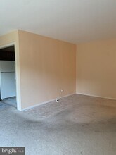 6147 Leesburg Pike in Falls Church, VA - Building Photo - Building Photo