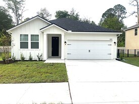 790 Skymarks Dr in Jacksonville, FL - Building Photo