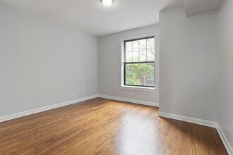 7702 N Marshfield Ave in Chicago, IL - Building Photo - Building Photo