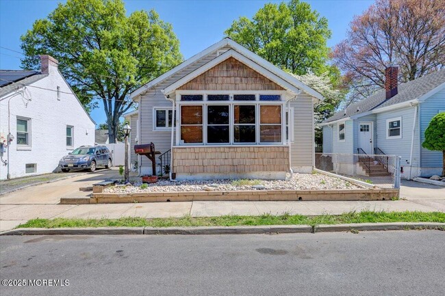 property at 58 Arbor Ave