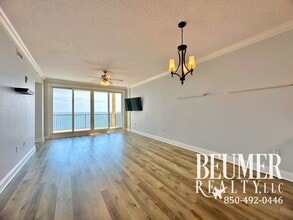 10335 Gulf Beach Hwy in Pensacola, FL - Building Photo - Building Photo