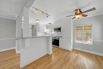 1112 Cortlandt St in Houston, TX - Building Photo - Building Photo
