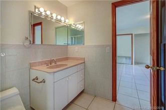 118 E 3rd Ct in Miami Beach, FL - Building Photo - Building Photo