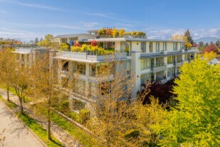 Chancellor House in Vancouver, BC - Building Photo