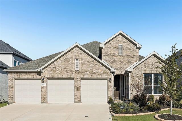 property at 2004 Huntersridge Dr