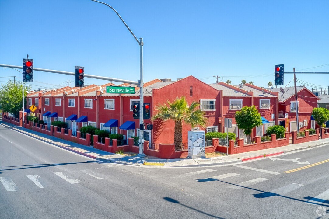 521 S Maryland Pkwy-Unit -1 in Las Vegas, NV - Building Photo