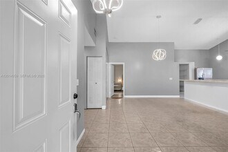 1308 E Glen Oak Rd in North Lauderdale, FL - Building Photo - Building Photo