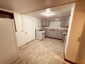 65 N Harrison St in Johnson City, NY - Building Photo - Building Photo