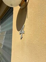 301 Sharar Ave in Opa Locka, FL - Building Photo