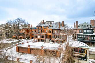 322 Summit Ave in St. Paul, MN - Building Photo - Building Photo