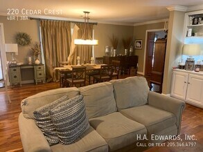 220 Cedar Crest in Tuscaloosa, AL - Building Photo - Building Photo