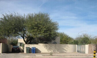 1827 E 9th St, Unit 2 in Tucson, AZ - Building Photo