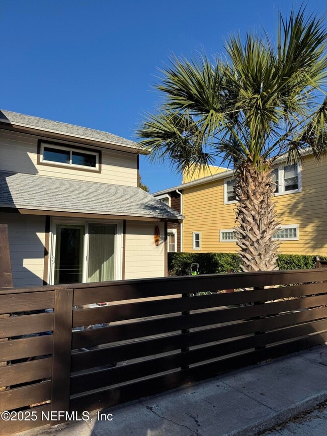 1616 First St in Neptune Beach, FL - Building Photo - Building Photo
