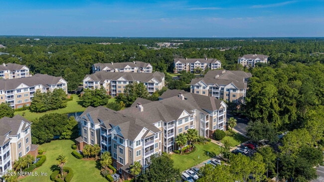 13364 Beach Blvd in Jacksonville, FL - Building Photo - Building Photo