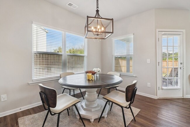 3890 Clarington Dr in Marietta, GA - Building Photo - Building Photo