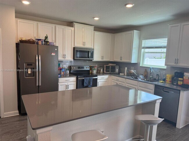 144 Taft Dr in Davenport, FL - Building Photo - Building Photo