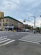 5924 5th Ave in Brooklyn, NY - Foto de edificio - Building Photo