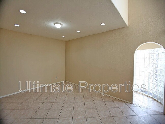 6337 W Turquoise Ave in Glendale, AZ - Building Photo - Building Photo