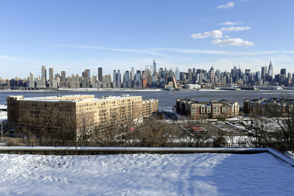 The Galaxy Towers Apartments Guttenberg, NJ Apartments For Rent