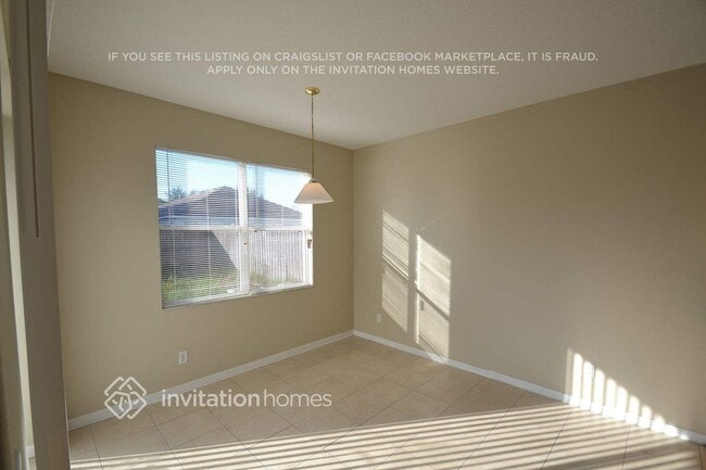 11166 Golden Silence Dr in Riverview, FL - Building Photo - Building Photo