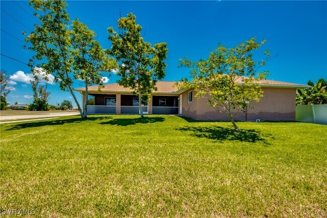 property at 1601 SW 19th St