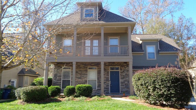 4125 Cedar Point Ave in Matthews, NC - Building Photo - Building Photo