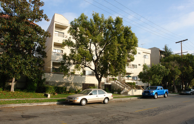 Galleria Pointe Apartments in Glendale, CA - Foto de edificio - Building Photo