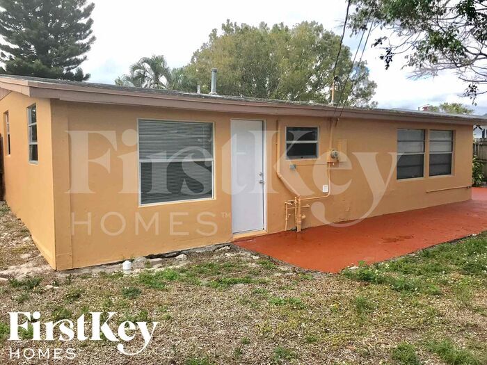 4130 NW 12th Ave in Fort Lauderdale, FL - Building Photo