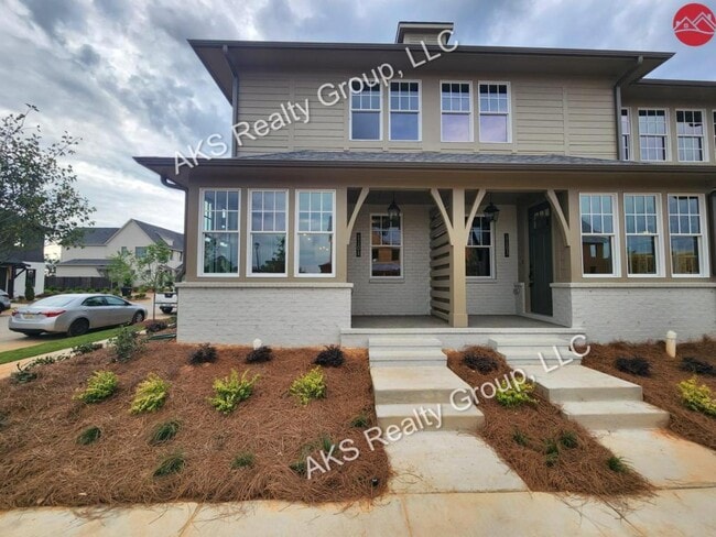 property at 1101 Windsor Sq