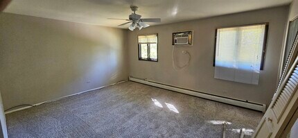 111 Arthur Ave in Fox Lake, IL - Foto de edificio - Building Photo