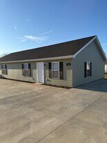 148 School Side Dr, Unit 148 B Schoolside Drive in Brandenburg, KY - Building Photo