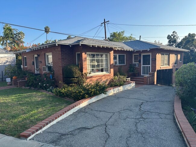 4680 College View Ave, Unit 4680 College View Ave.