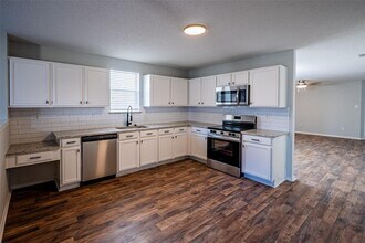 1118 Annie Oakley Dr in Anna, TX - Building Photo - Building Photo