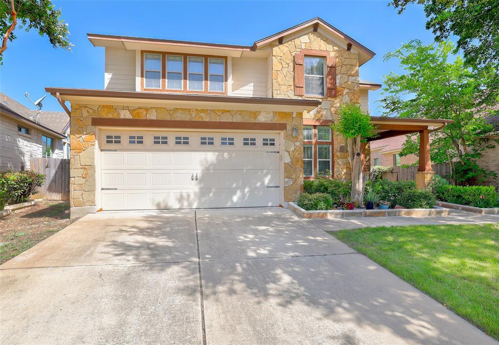 112 Latitude Ln in Austin, TX - Foto de edificio