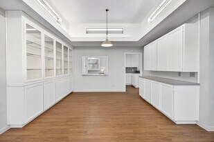 Eastwood Apartments in Austin, TX - Building Photo