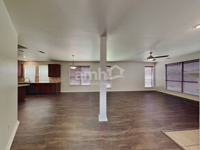 5436 Pecan Creek Cir in Fort Worth, TX - Building Photo - Building Photo