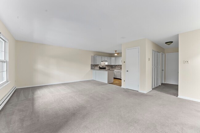 137 Weedon Ct in West Chester, PA - Building Photo - Building Photo