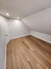 48 Riverdale St, Unit 3 in Providence, RI - Foto de edificio - Building Photo