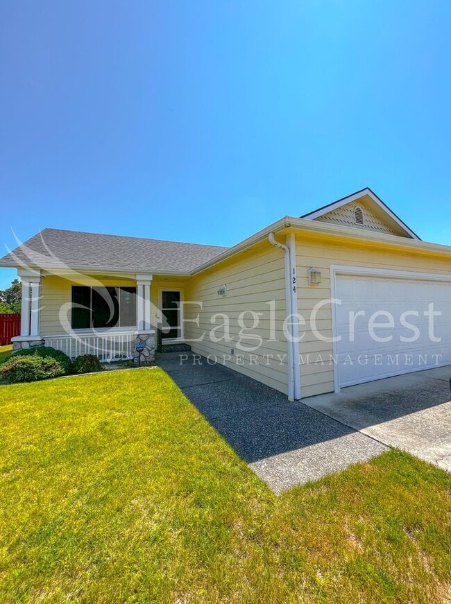 property at 124 NW Spagnuolo Loop