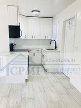 801 NW 5th Ave in Boynton Beach, FL - Building Photo - Building Photo
