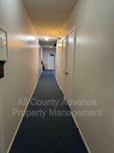 1713 Belleair Forest Dr in Belleair, FL - Building Photo - Building Photo