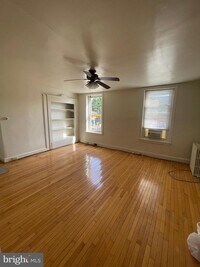 4265 Ridge Ave photo'