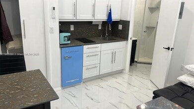 1150 Normandy Dr in Miami Beach, FL - Building Photo - Building Photo