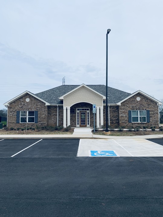 Laurel Branch Apartments in Maryville, TN - Building Photo