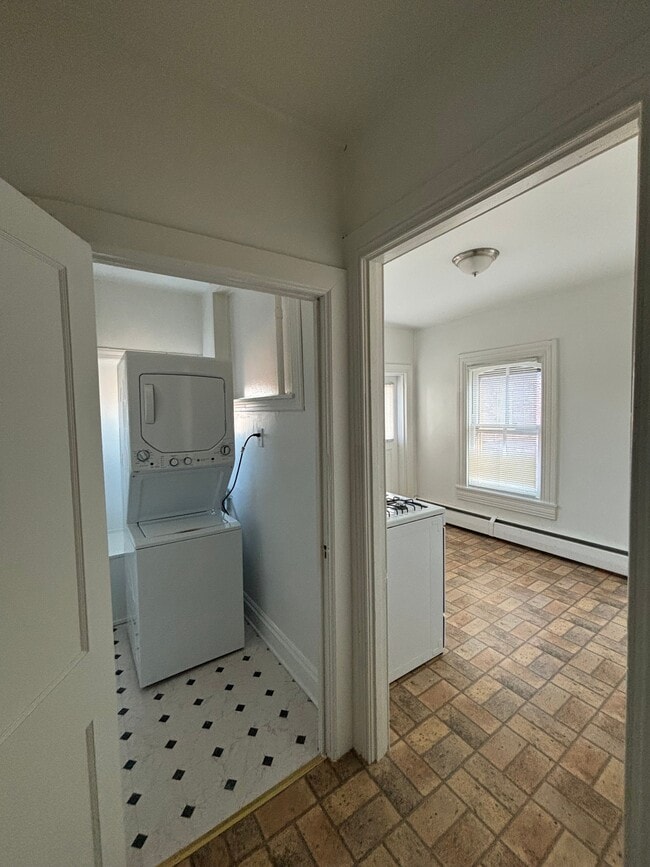 123 E Market St in York, PA - Foto de edificio - Building Photo