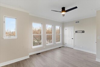 839 W 14th Pl in Chicago, IL - Foto de edificio - Building Photo