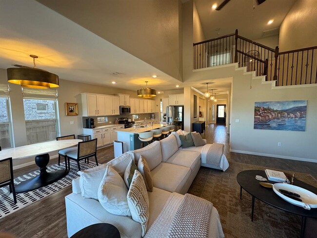 property at 711 Allende Bend