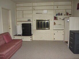1220 W Mendocino Ave in Stockton, CA - Building Photo