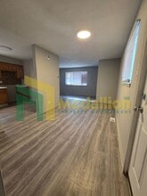 10635 S Cottage Grove Ave in Chicago, IL - Building Photo - Building Photo