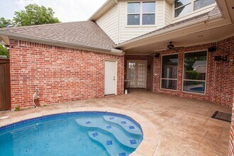 8100 Rosemont Dr in Plano, TX - Building Photo - Building Photo